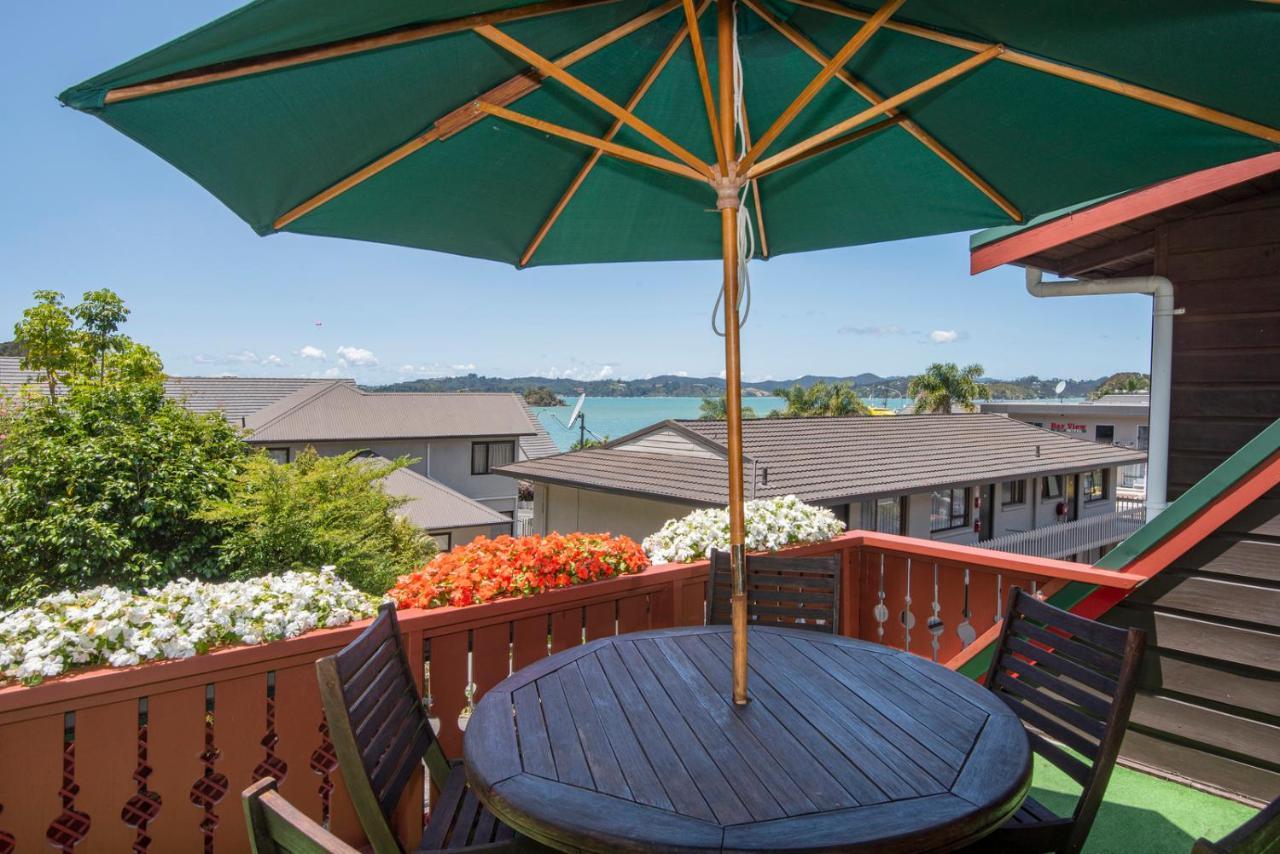 Swiss Chalet Lodge Motel Пейхия Экстерьер фото