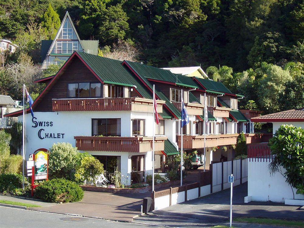 Swiss Chalet Lodge Motel Пейхия Экстерьер фото